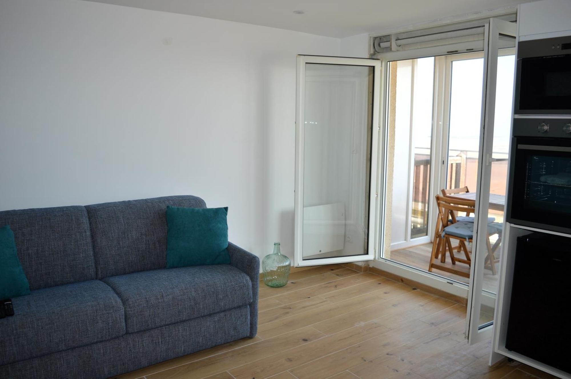 Mettons Les Voiles - Appt Vue Mer Avec Loggia Bernieres-sur-Mer Экстерьер фото