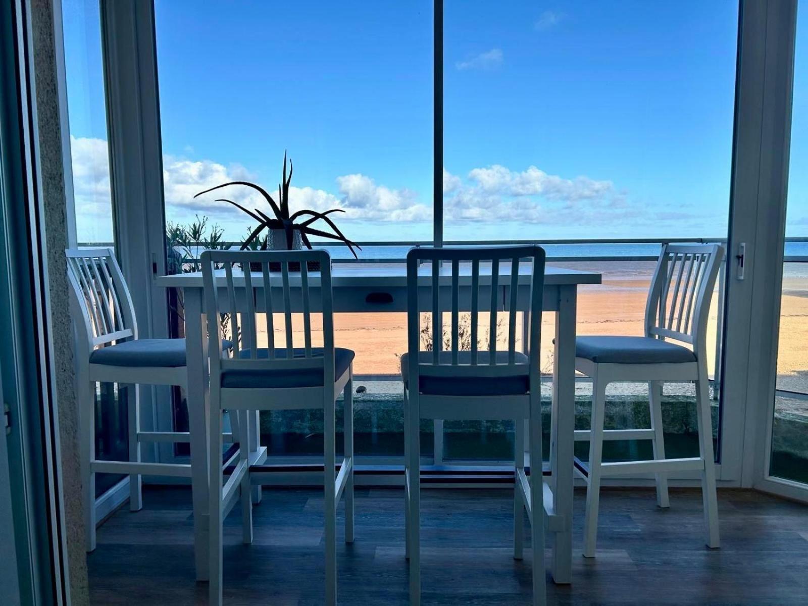 Mettons Les Voiles - Appt Vue Mer Avec Loggia Bernieres-sur-Mer Экстерьер фото
